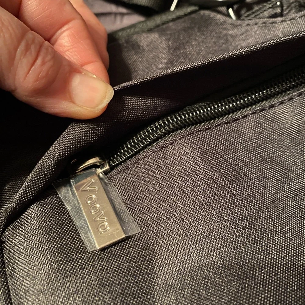 NWT Voova Laptop Bag (17-17.3”)
